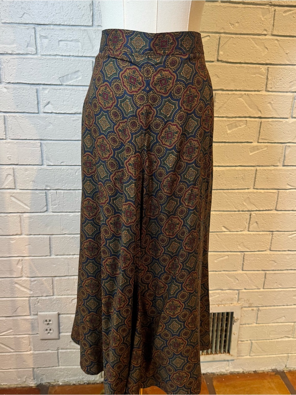 Vintage 90s y2k Lizsport Navy Medallion Skirt Womens XL